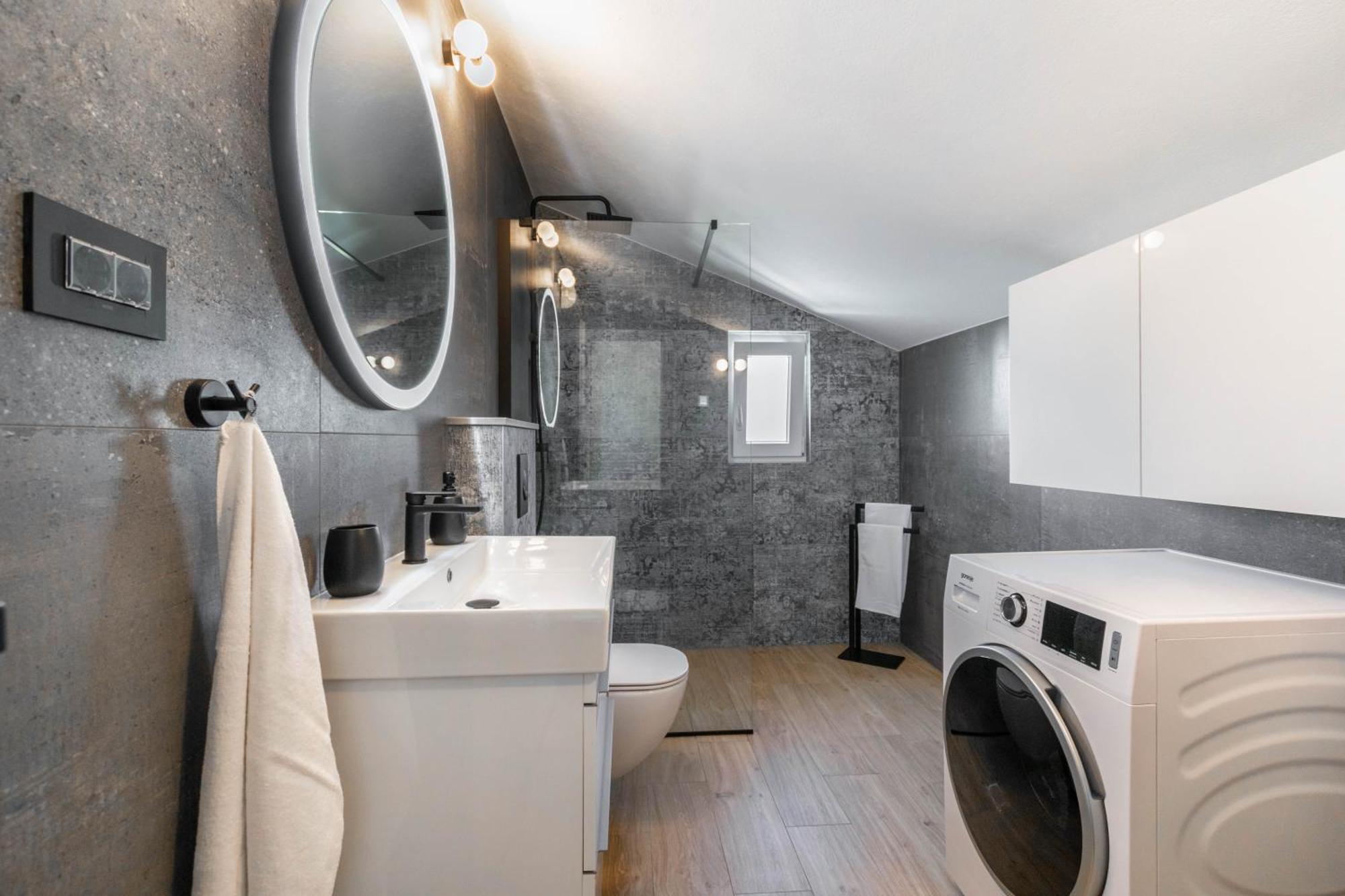 Apartman L&L Makarska Esterno foto